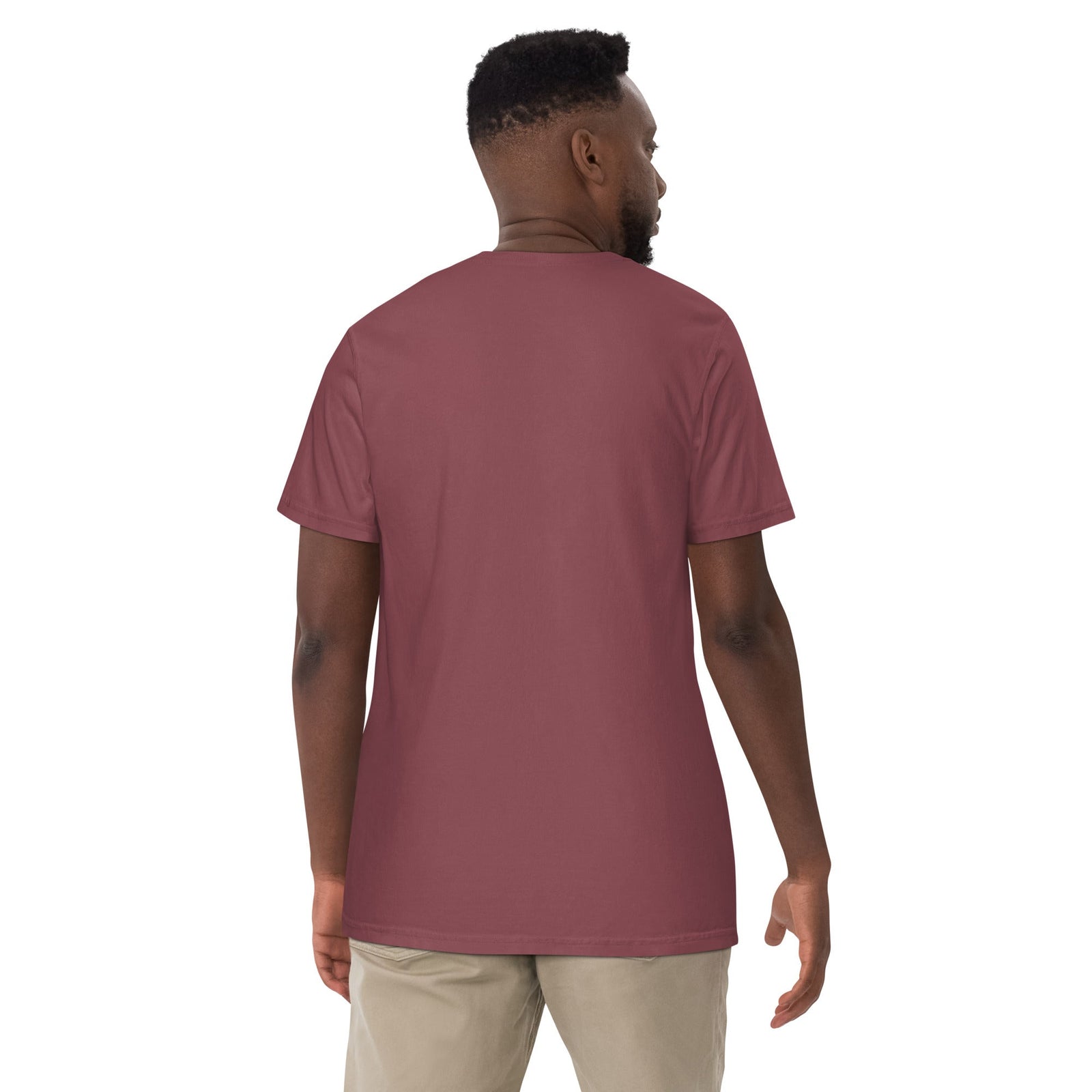 Bigfoot Scaredy Saint Bernard Selfie T-Shirt - Lucy + Norman
