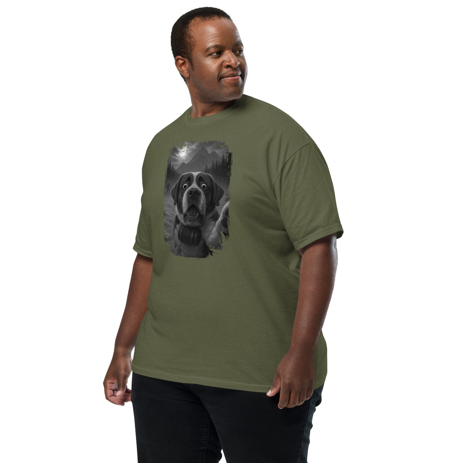 Bigfoot Scaredy Saint Bernard Selfie T-Shirt - Lucy + Norman