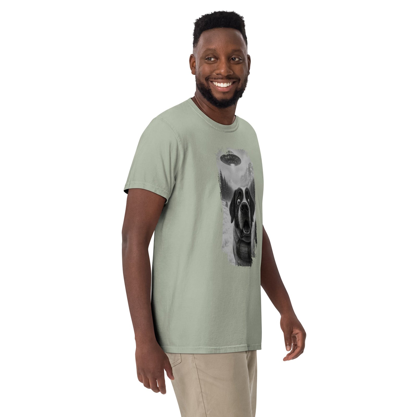 UFO Mountain Saint Bernard Selfie T-Shirt - Lucy + Norman