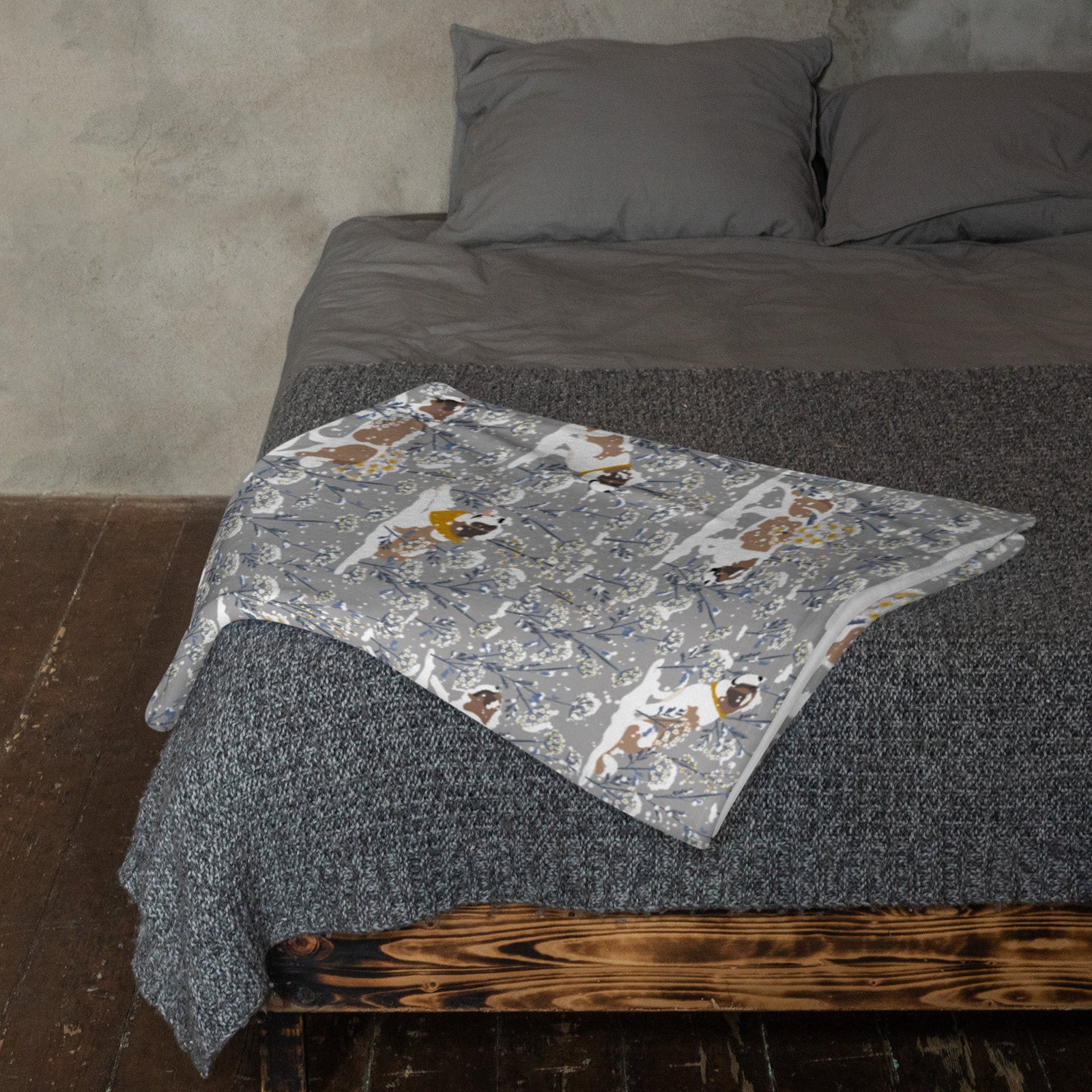 Snowflower Fleece Throw Blanket - Lucy + Norman