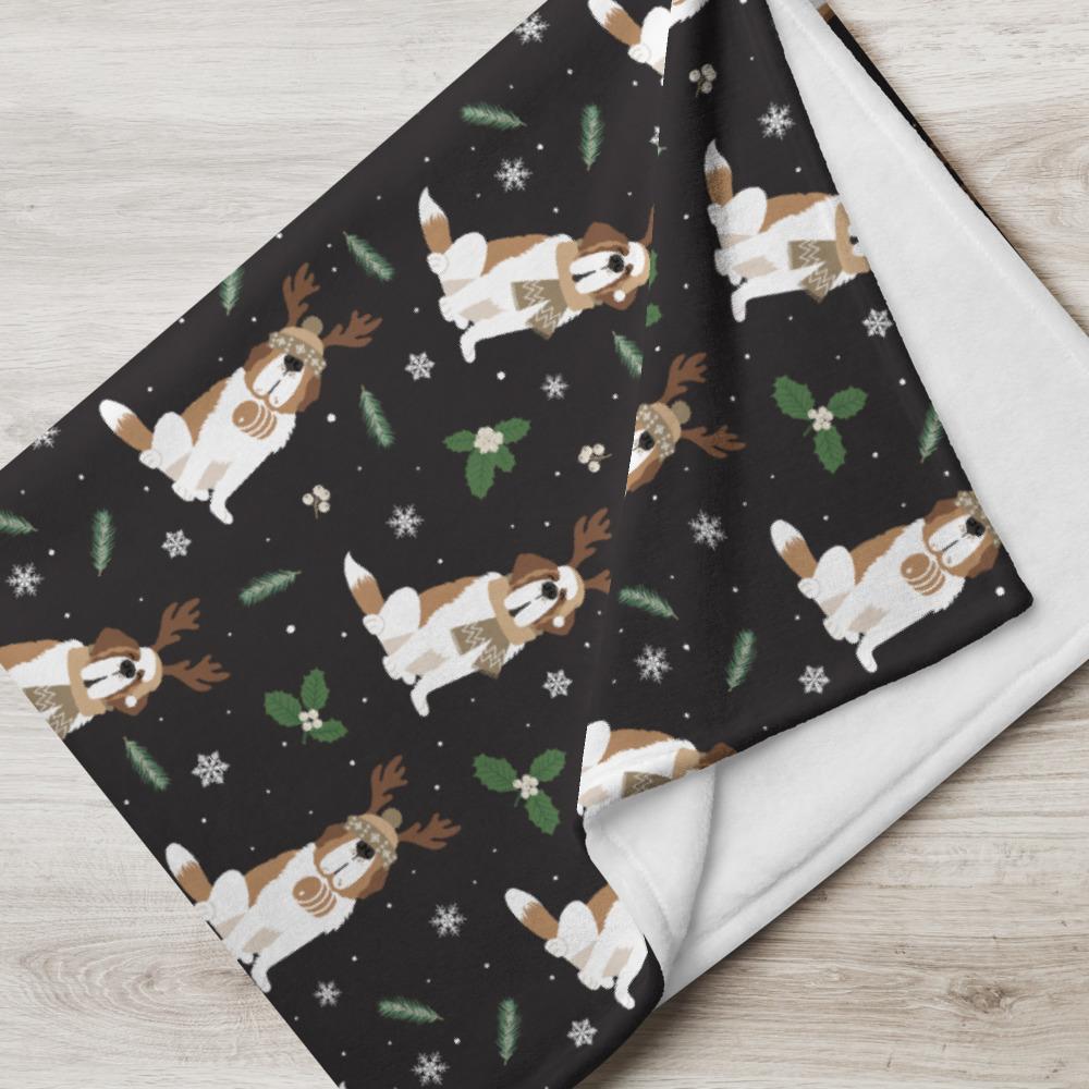 St Reindeer Pines Throw Blanket - Lucy + Norman