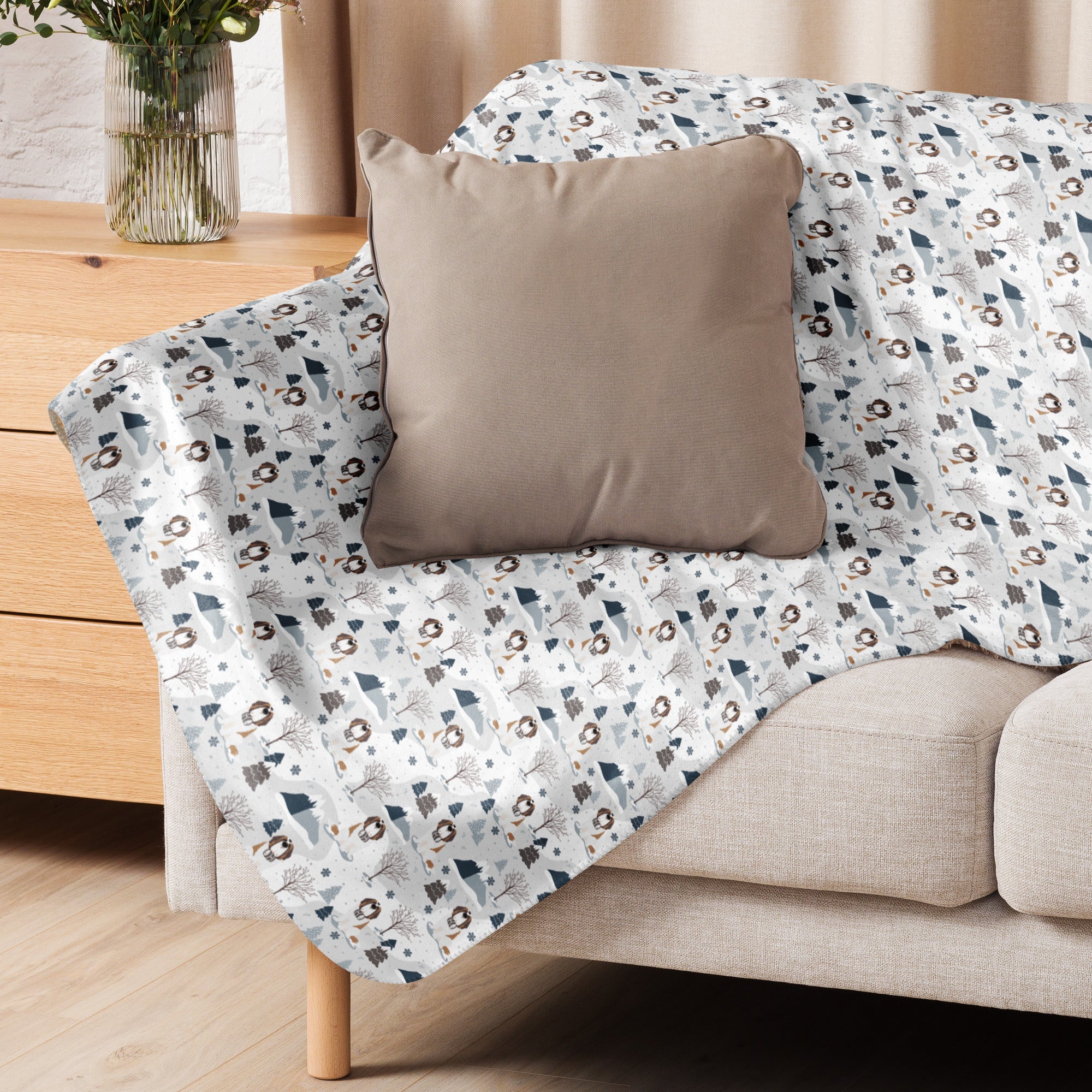 Alpine Saint Bernard Sherpa Blanket - Lucy + Norman