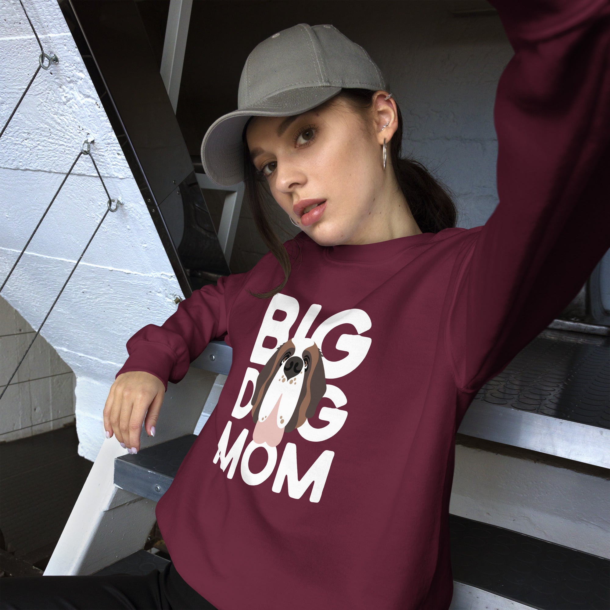 Big Dog Mom Sweatshirt - Lucy + Norman