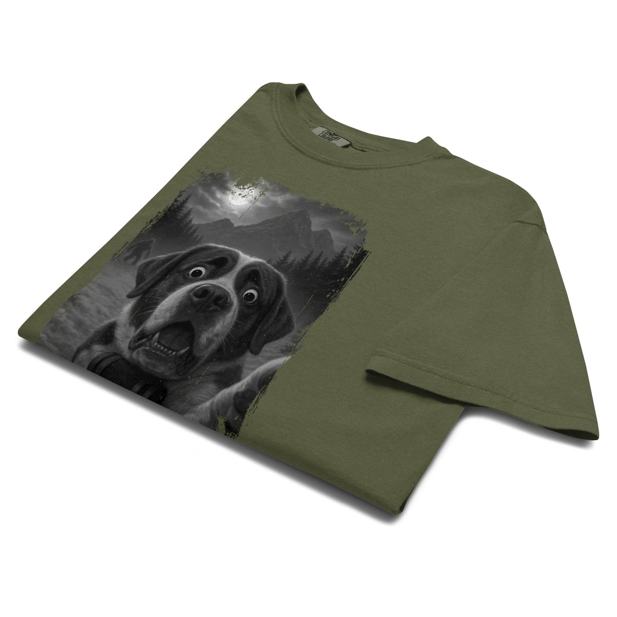 Bigfoot Scaredy Saint Bernard Selfie T-Shirt - Lucy + Norman