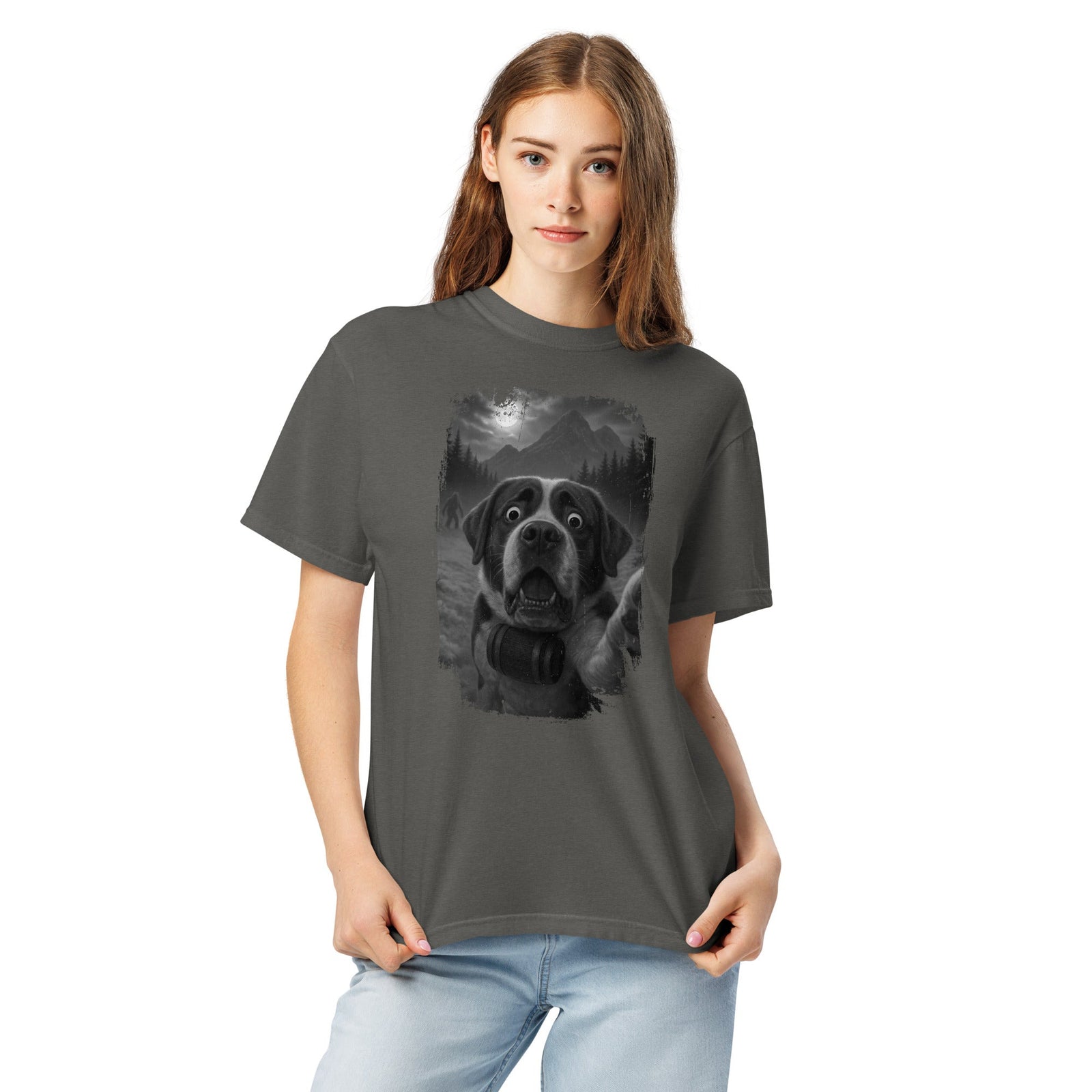 Bigfoot Scaredy Saint Bernard Selfie T-Shirt - Lucy + Norman