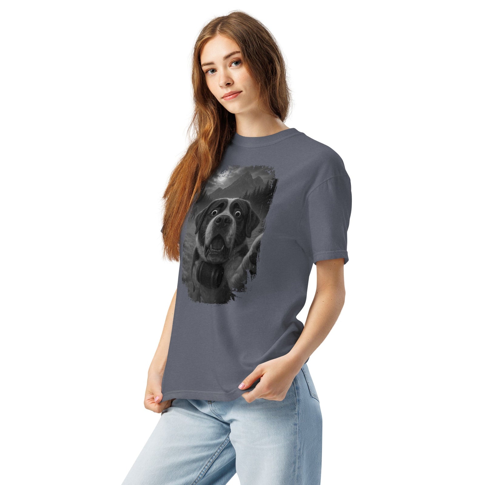 Bigfoot Scaredy Saint Bernard Selfie T-Shirt - Lucy + Norman