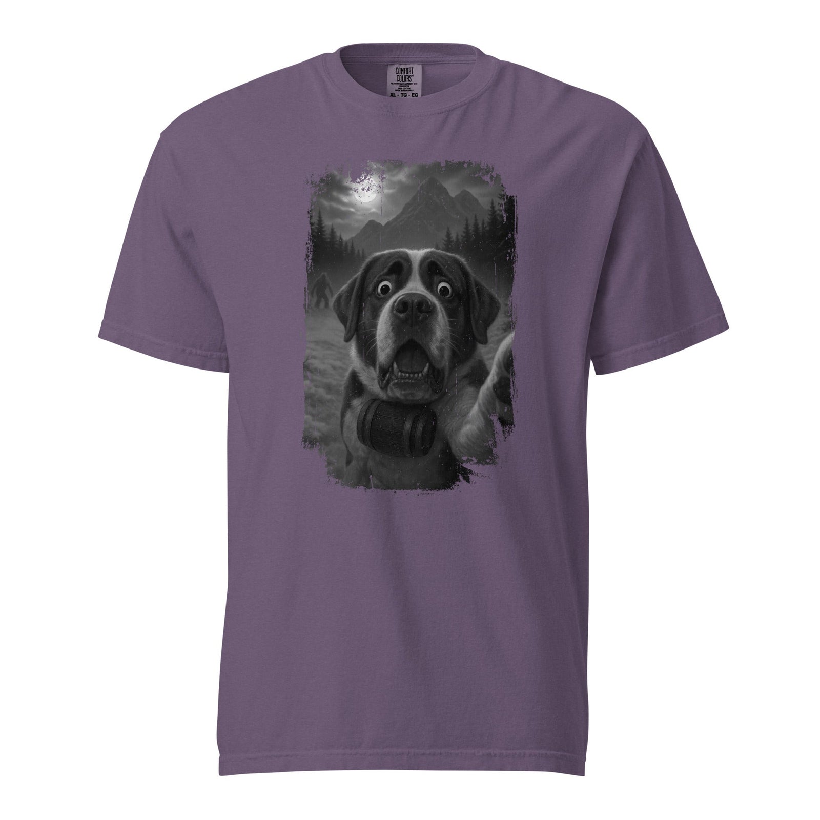 Bigfoot Scaredy Saint Bernard Selfie T-Shirt - Lucy + Norman