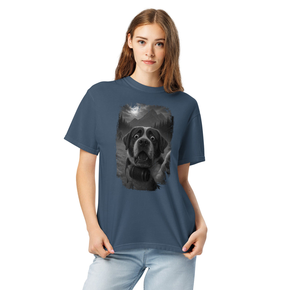 Bigfoot Scaredy Saint Bernard Selfie T-Shirt - Lucy + Norman