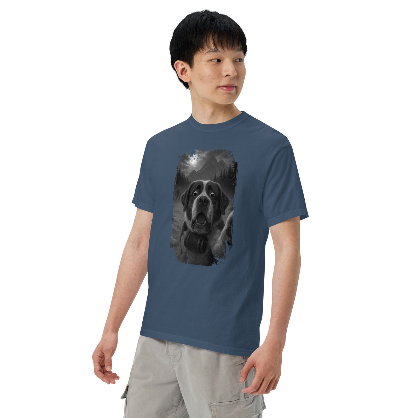 Bigfoot Scaredy Saint Bernard Selfie T-Shirt - Lucy + Norman
