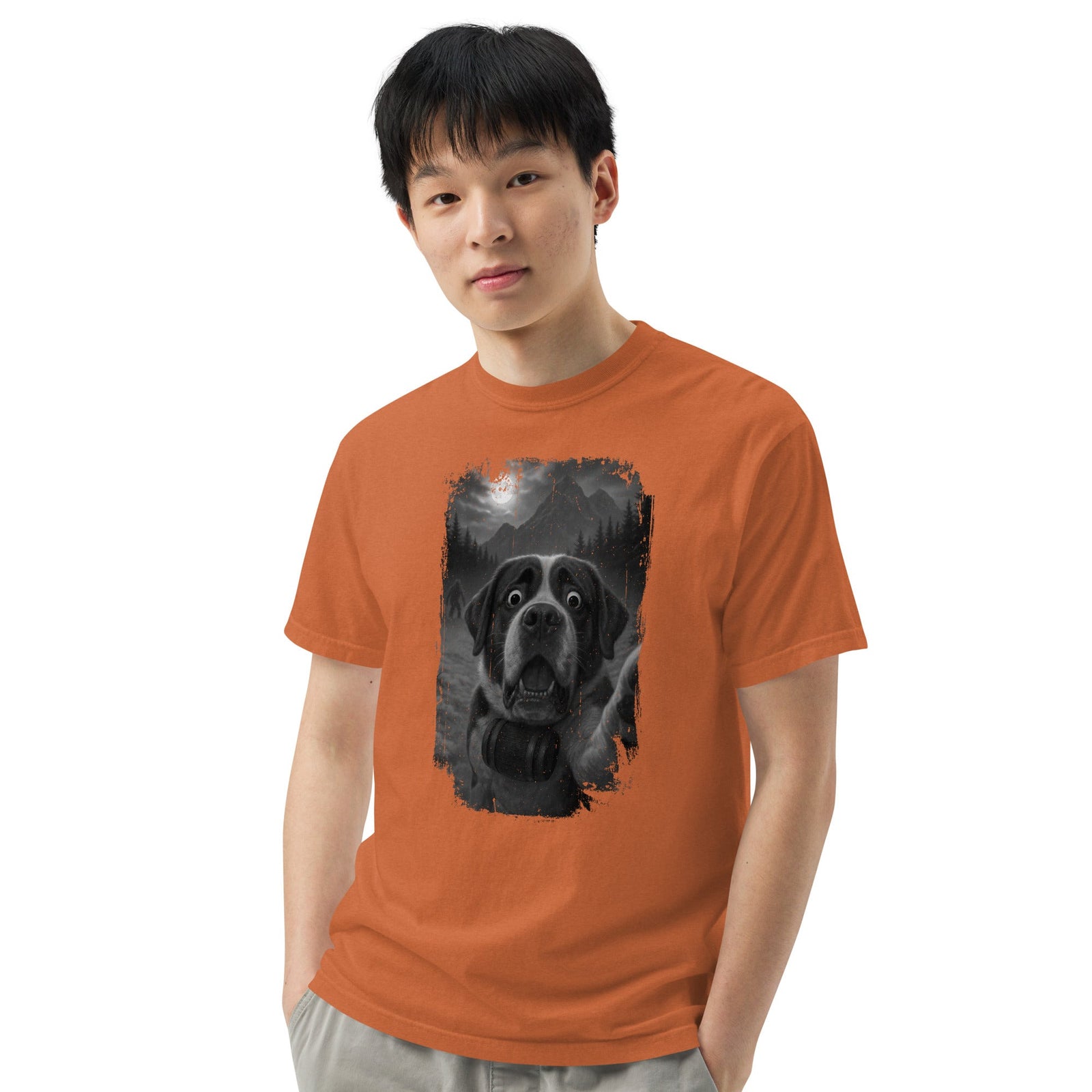 Bigfoot Scaredy Saint Bernard Selfie T-Shirt - Lucy + Norman