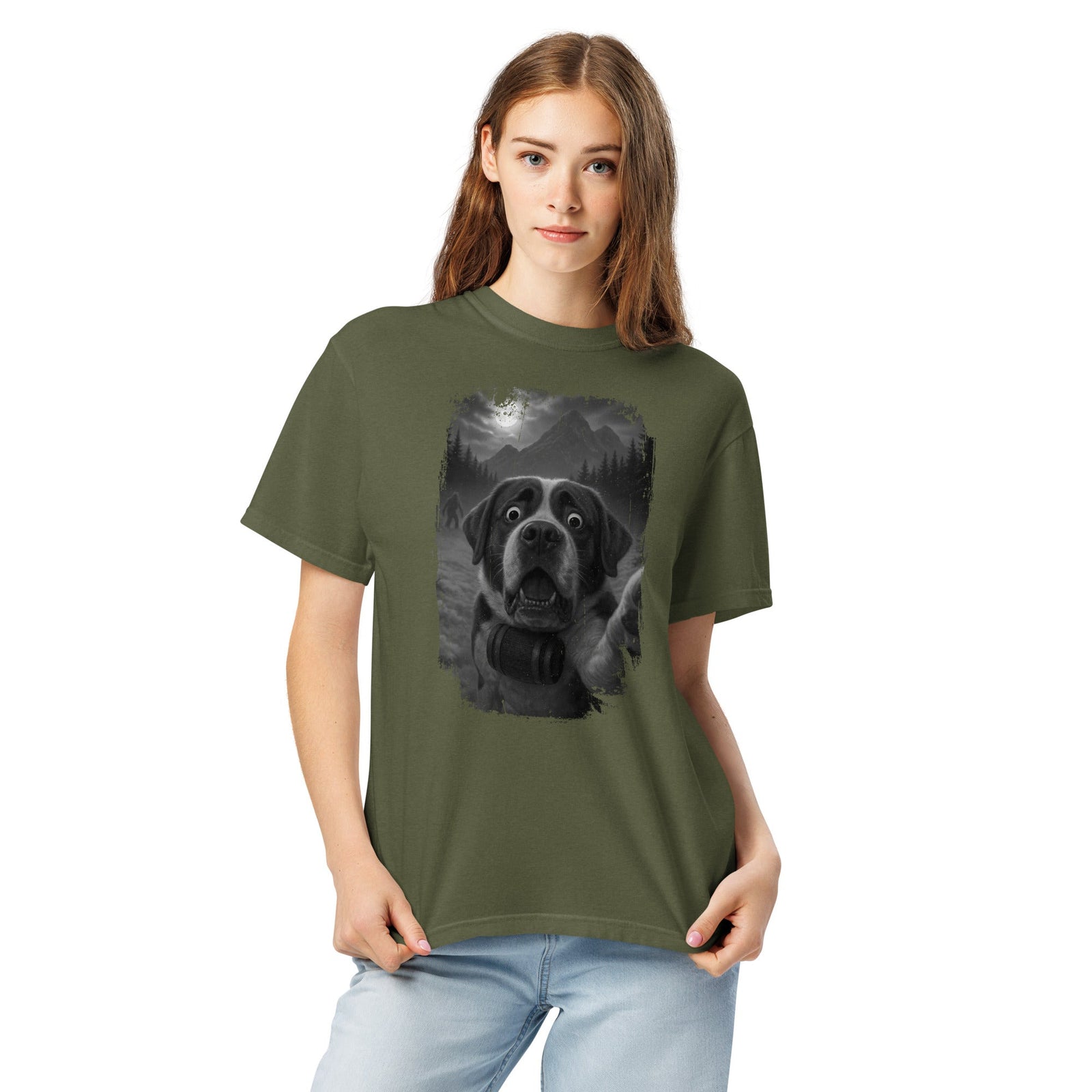 Bigfoot Scaredy Saint Bernard Selfie T-Shirt - Lucy + Norman