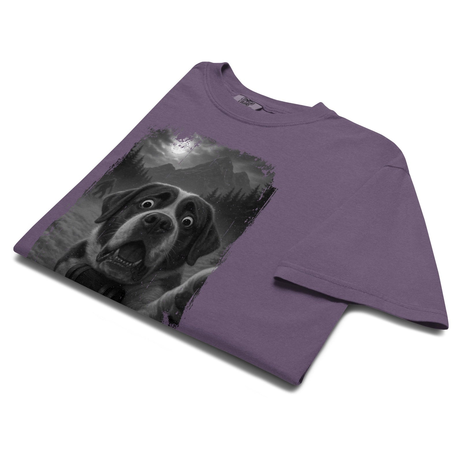 Bigfoot Scaredy Saint Bernard Selfie T-Shirt - Lucy + Norman