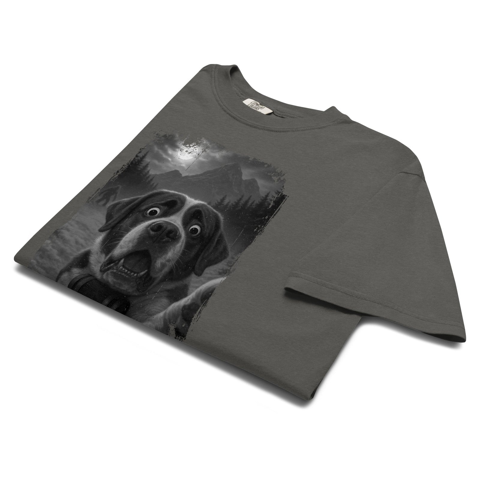 Bigfoot Scaredy Saint Bernard Selfie T-Shirt - Lucy + Norman