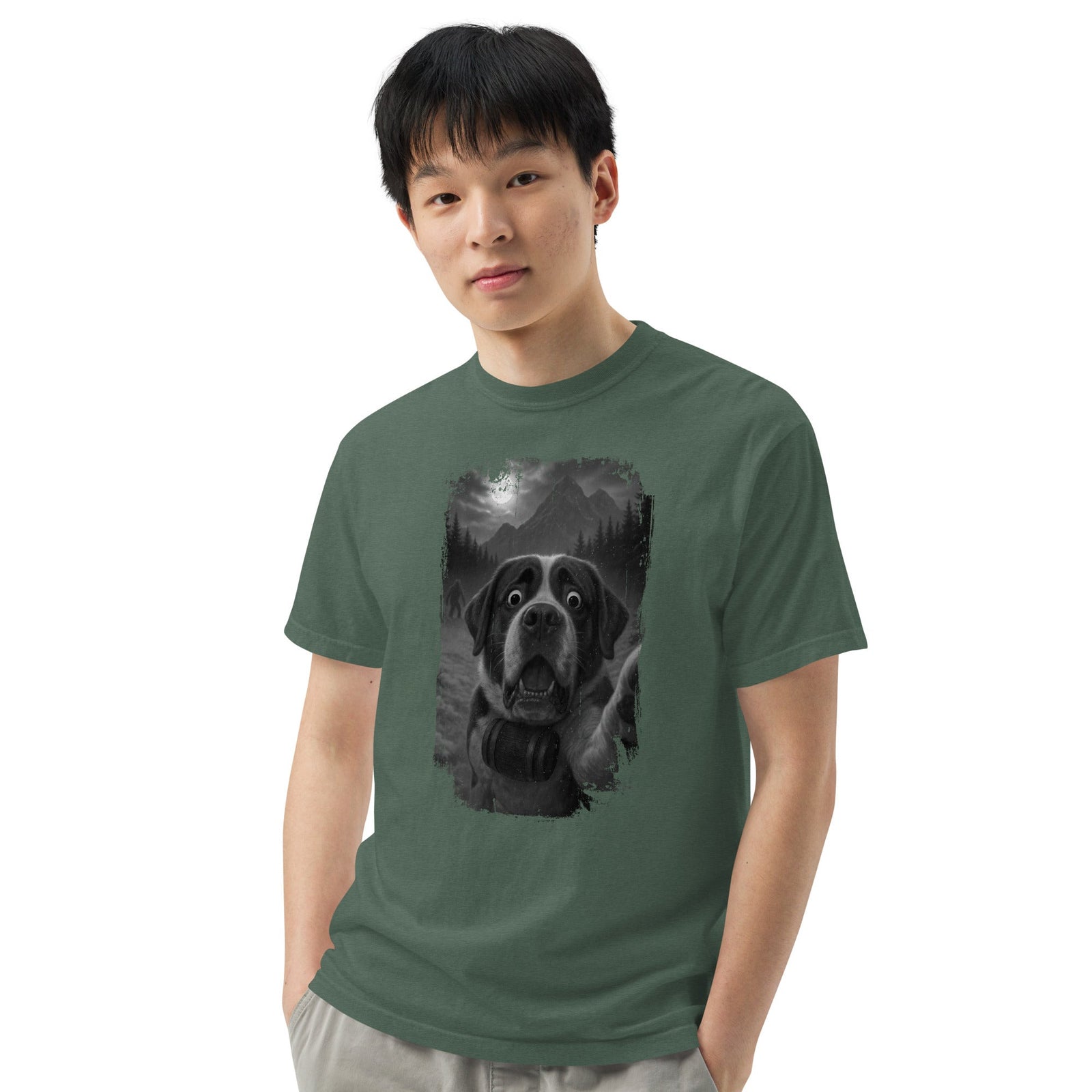 Bigfoot Scaredy Saint Bernard Selfie T-Shirt - Lucy + Norman