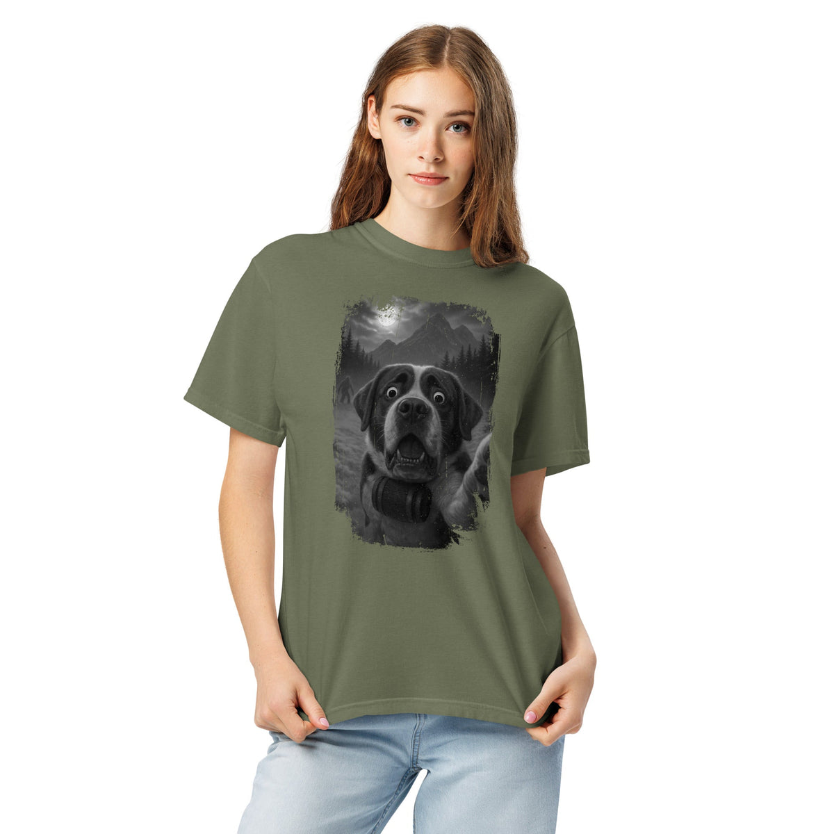 Bigfoot Scaredy Saint Bernard Selfie T-Shirt - Lucy + Norman