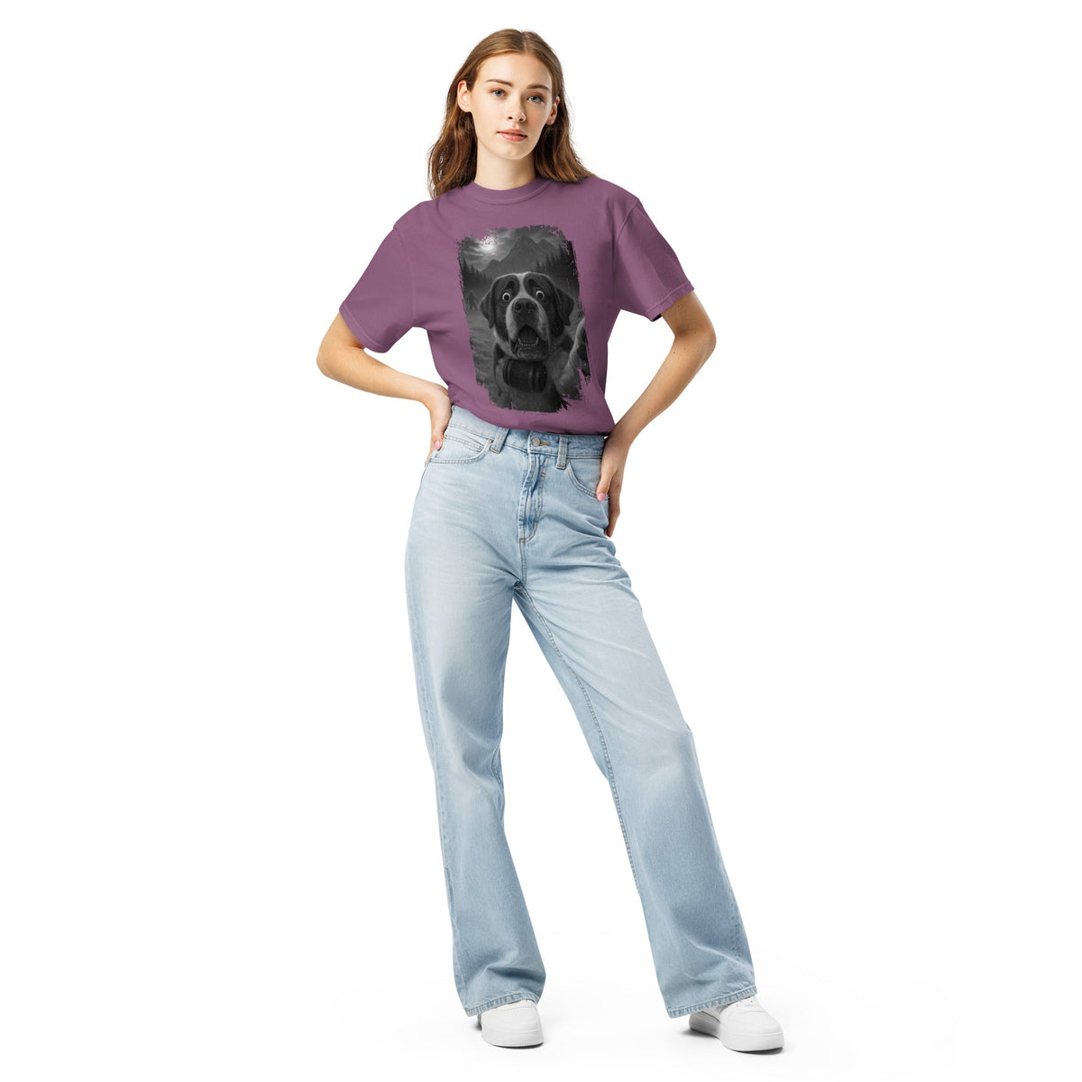 Bigfoot Scaredy Saint Bernard Selfie T-Shirt - Lucy + Norman