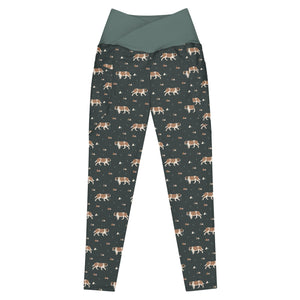 Green Mountain Crossover Leggings with Pockets - Lucy + Norman