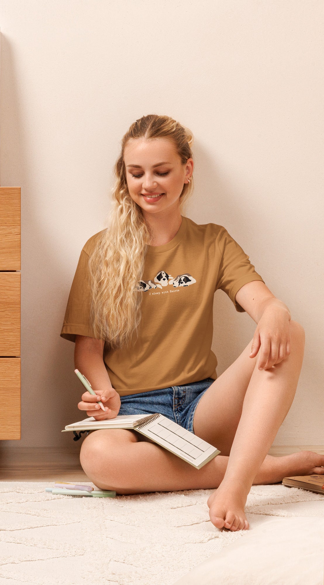 I Sleep with Saints Lightweight T-shirt