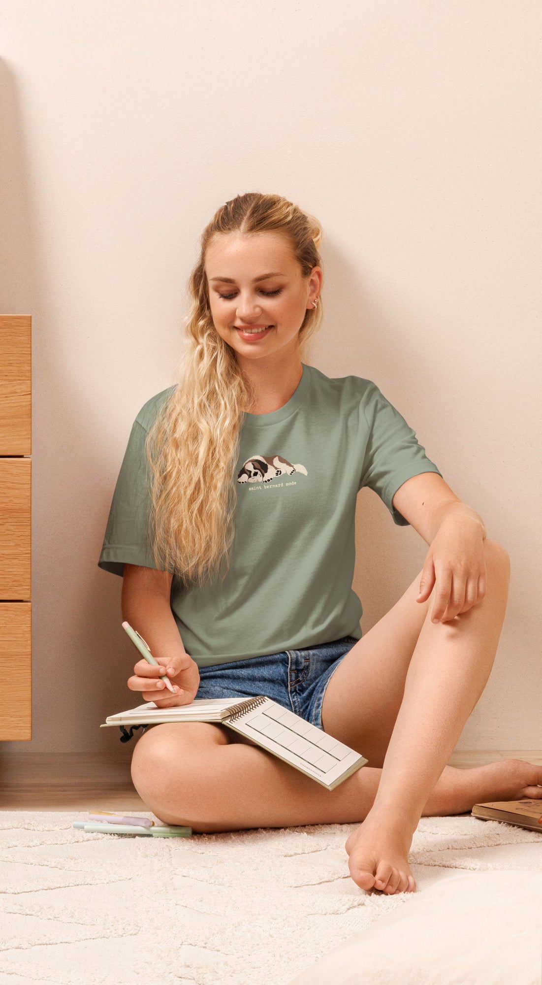 Saint Bernard Mode Lightweight T-shirt