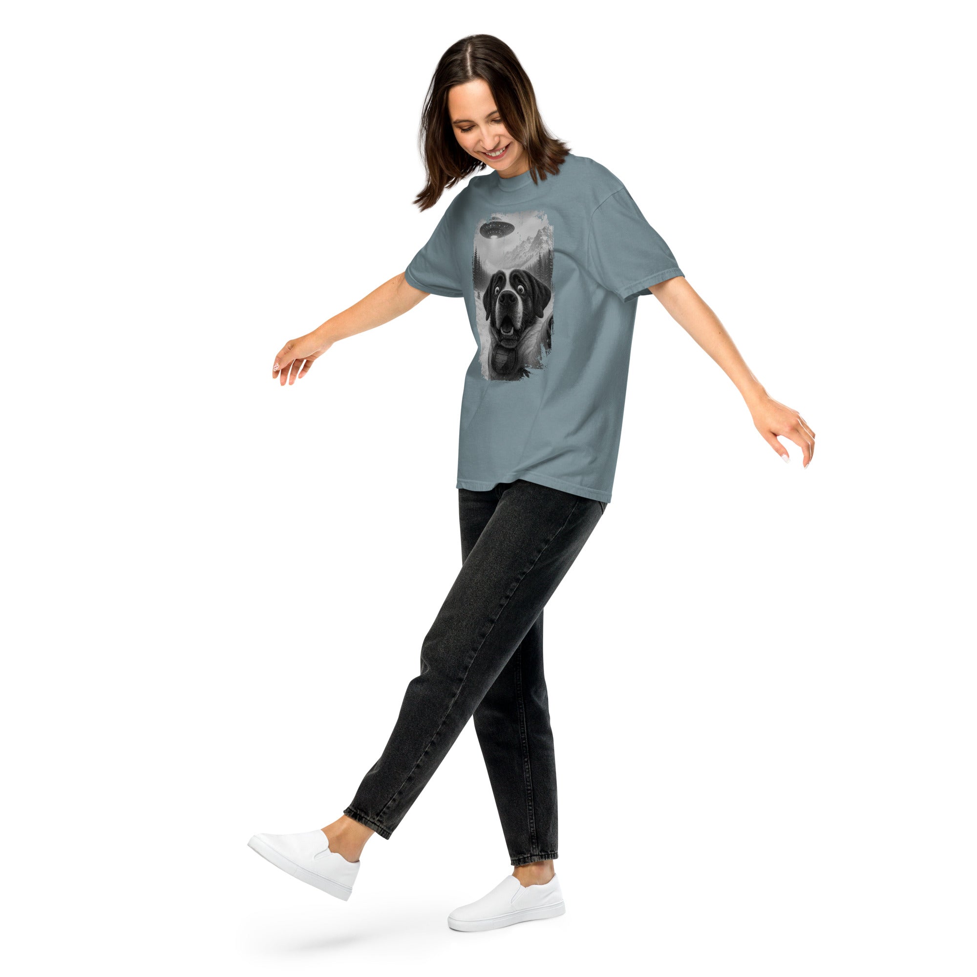 UFO Mountain Saint Bernard Selfie T-Shirt - Lucy + Norman
