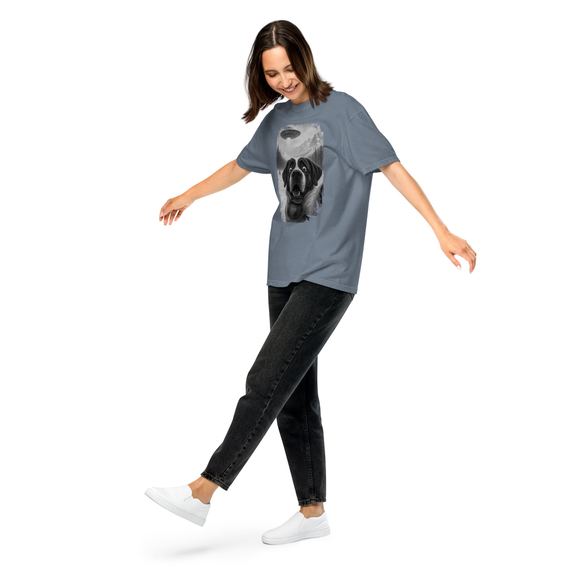 UFO Mountain Saint Bernard Selfie T-Shirt - Lucy + Norman