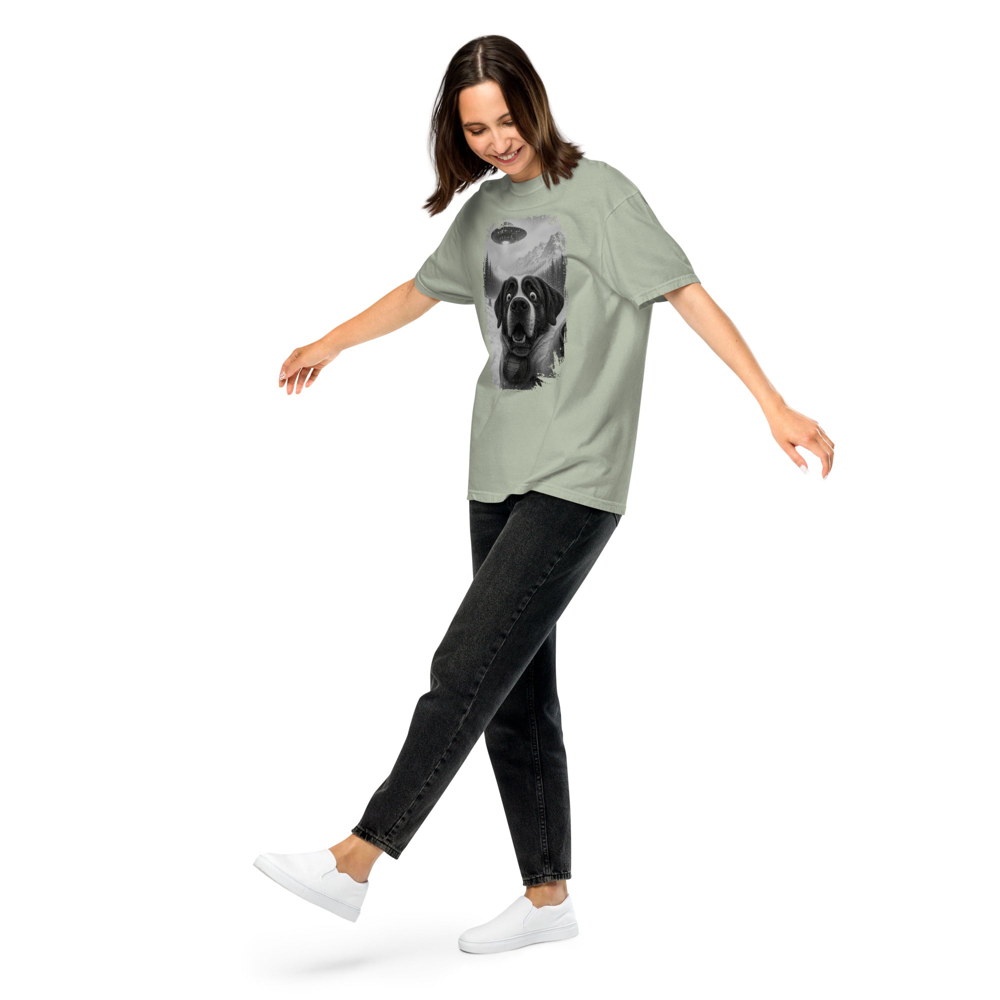 UFO Mountain Saint Bernard Selfie T-Shirt - Lucy + Norman