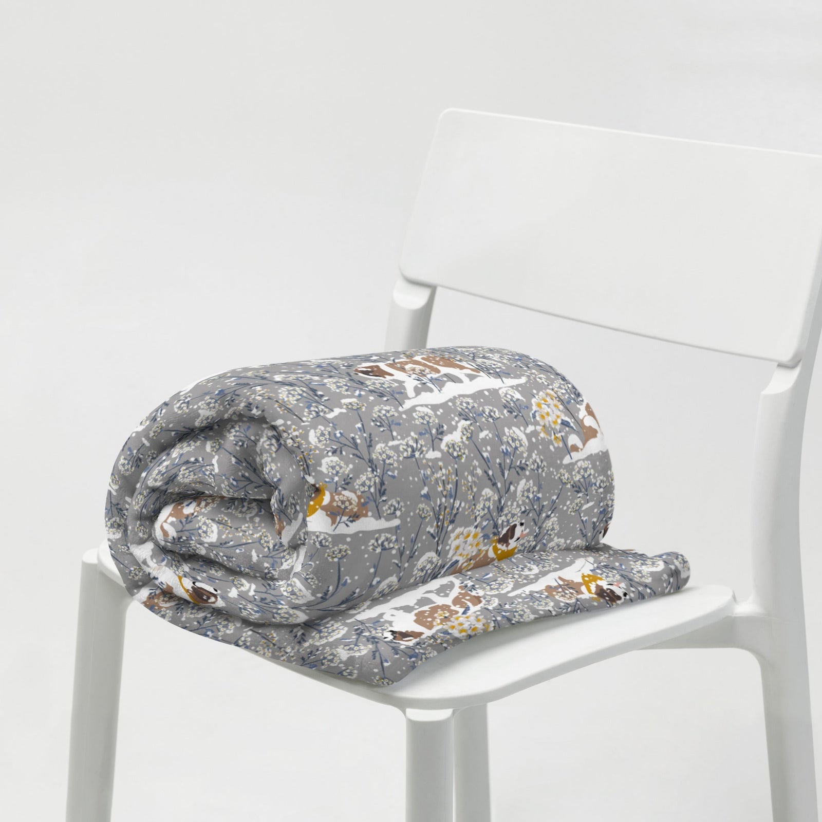 Snowflower Fleece Throw Blanket - Lucy + Norman